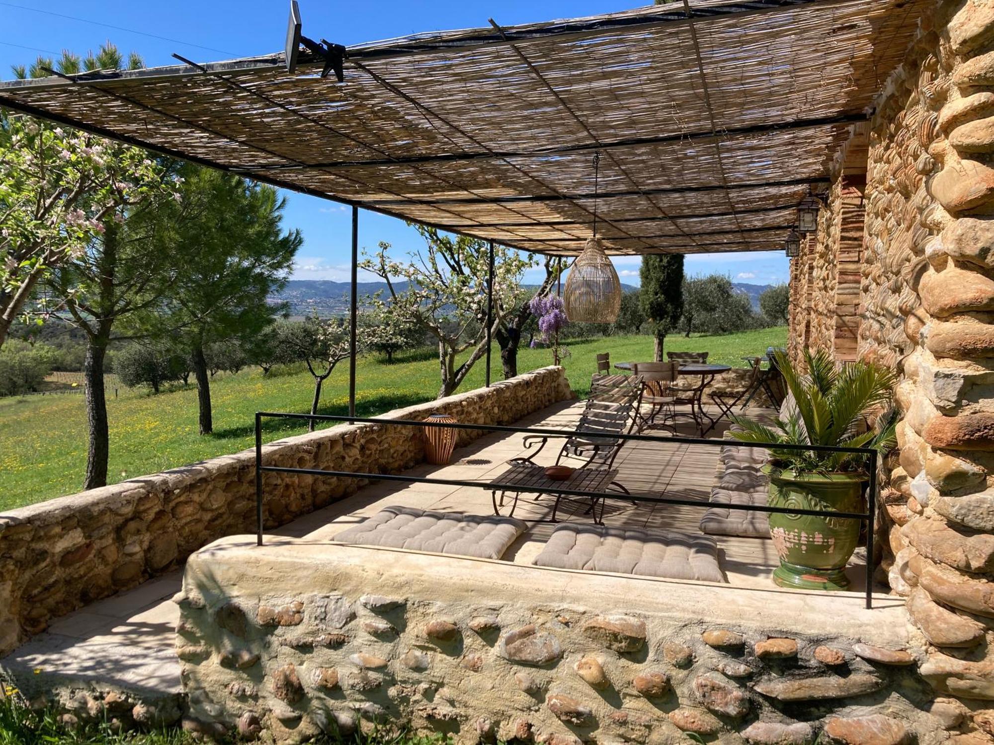 - Le Clos Devancon Apartment